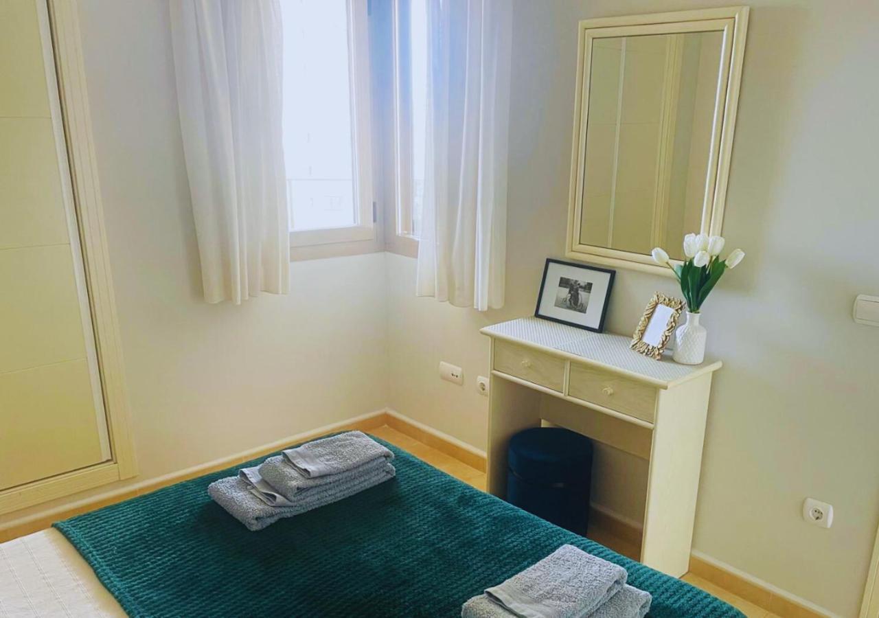 קלפה Esmeralda Suites מראה חיצוני תמונה